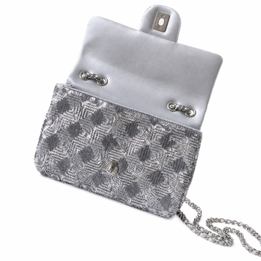 Chanel Silver Leopard-Print Sequin Flap Bag | Light-Dependent Pattern, Secret Interior Labyrinth & Gunmetal Chain