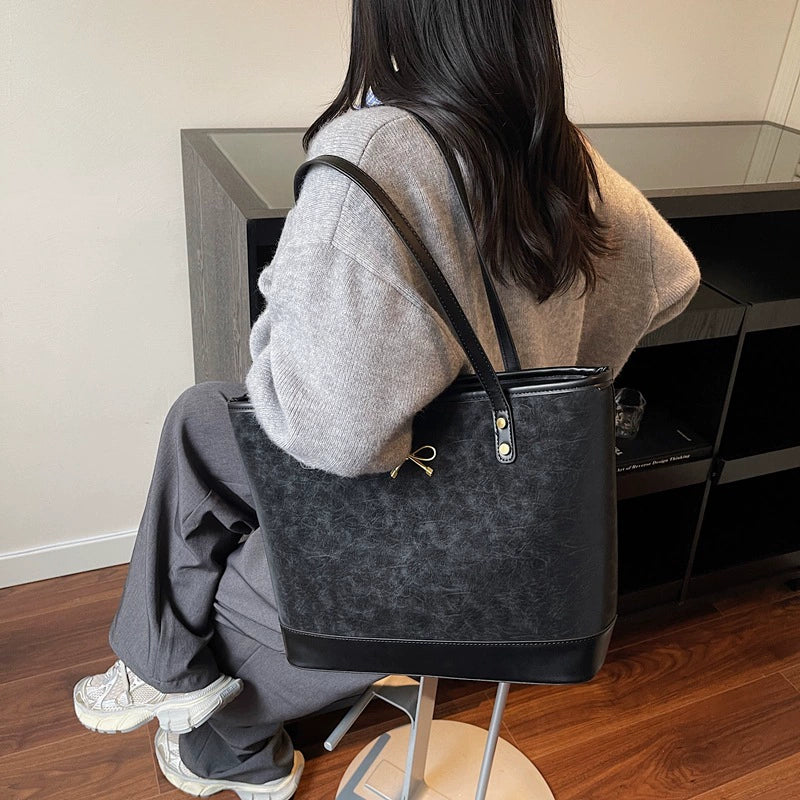 Women's Quilted Shoulder Bag – Elegant Chain Strap Purse & Flap Bag 27×15×9cm